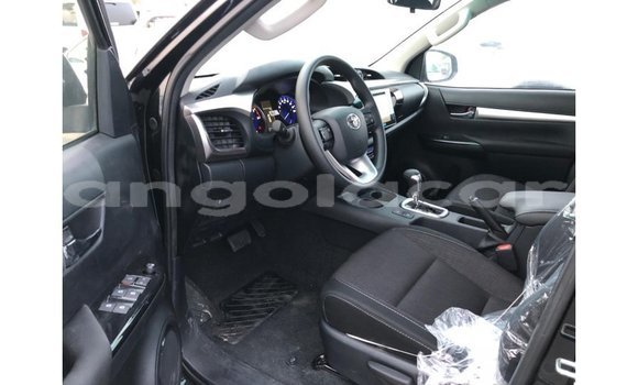 Comprar Importar Toyota Hilux Preto Carro em Import - Dubai em Bengo Province Comprar Importar Toyota Hilux Preto Carro em Import - Dubai em Bengo Province
