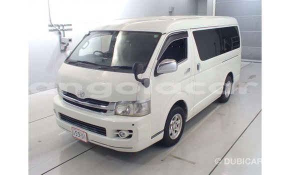 Comprar Importar Toyota Regius Branco Carro em Import - Dubai em Bengo Province Comprar Importar Toyota Regius Branco Carro em Import - Dubai em Bengo Province