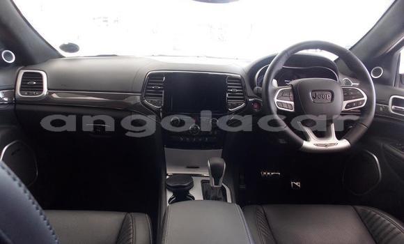 Comprar Usado Jeep Grand Cherokee SRT8 Branco Carro em Luanda em Luanda Province Comprar Usado Jeep Grand Cherokee SRT8 Branco Carro em Luanda em Luanda Province