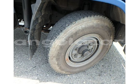 Comprar Importar Toyota 4Runner Azul Carro em Import - Dubai em Bengo Province Comprar Importar Toyota 4Runner Azul Carro em Import - Dubai em Bengo Province