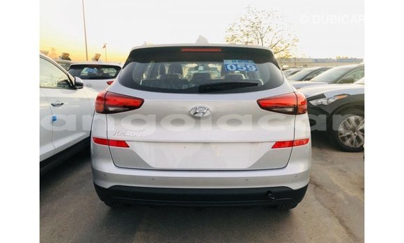 Comprar Importar Hyundai Tucson Outro Carro em Import - Dubai em Bengo Province Comprar Importar Hyundai Tucson Outro Carro em Import - Dubai em Bengo Province