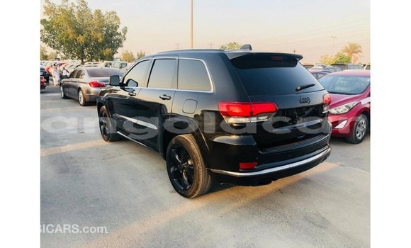 Acheter Import Voiture Jeep Grand Cherokee Noir à Import - Dubai, Province de Bengo Acheter Import Voiture Jeep Grand Cherokee Noir à Import - Dubai, Province de Bengo