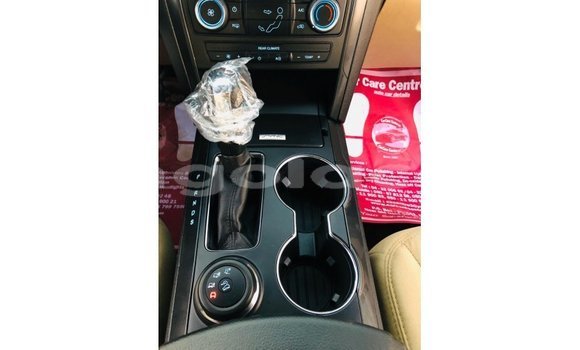 Comprar Importar Ford Explorer Vermelho Carro em Import - Dubai em Bengo Province Comprar Importar Ford Explorer Vermelho Carro em Import - Dubai em Bengo Province