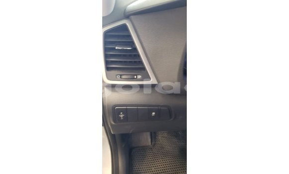 Acheter Import Voiture Hyundai Tucson Blanc à Import - Dubai, Province de Bengo Acheter Import Voiture Hyundai Tucson Blanc à Import - Dubai, Province de Bengo
