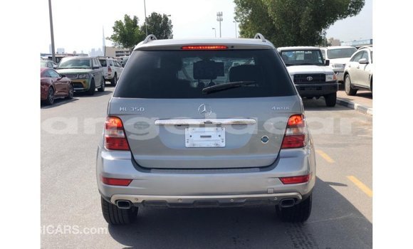 Comprar Importar Mercedes-Benz 190 Outro Carro em Import - Dubai em Bengo Province Comprar Importar Mercedes-Benz 190 Outro Carro em Import - Dubai em Bengo Province