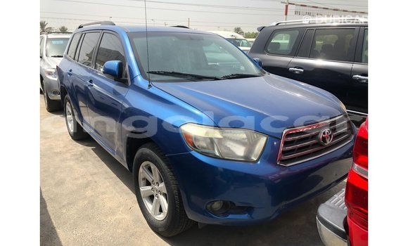 Buy Import Toyota Highlander Blue Car in Import - Dubai in Bengo Province Buy Import Toyota Highlander Blue Car in Import - Dubai in Bengo Province