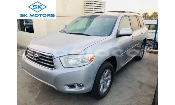 Buy Import Toyota Highlander Other Car in Import - Dubai in Bengo Province