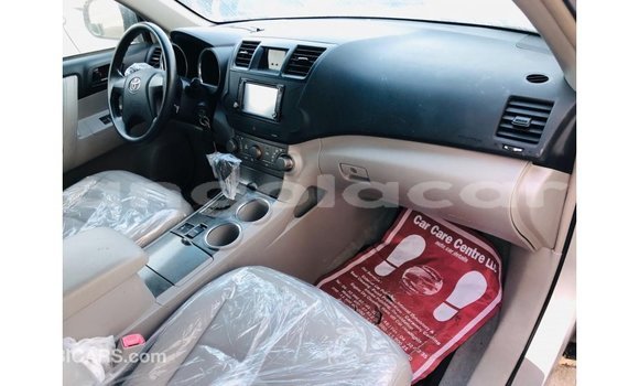 Acheter Import Voiture Toyota Highlander Autre à Import - Dubai, Province de Bengo Acheter Import Voiture Toyota Highlander Autre à Import - Dubai, Province de Bengo
