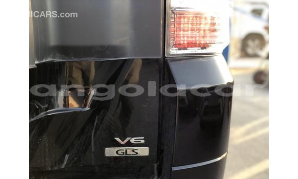 Comprar Importar Mitsubishi Pajero Preto Carro em Import - Dubai em Bengo Province Comprar Importar Mitsubishi Pajero Preto Carro em Import - Dubai em Bengo Province