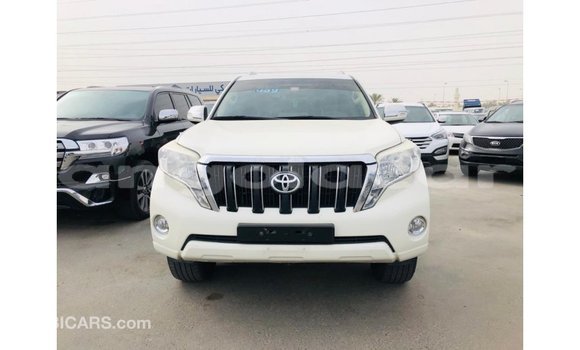 Comprar Importar Toyota Prado Branco Carro em Import - Dubai em Bengo Province Comprar Importar Toyota Prado Branco Carro em Import - Dubai em Bengo Province
