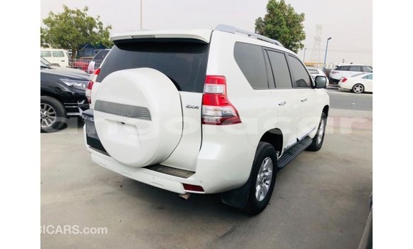 Comprar Importar Toyota Prado Branco Carro em Import - Dubai em Bengo Province Comprar Importar Toyota Prado Branco Carro em Import - Dubai em Bengo Province