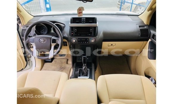 Comprar Importar Toyota Prado Branco Carro em Import - Dubai em Bengo Province Comprar Importar Toyota Prado Branco Carro em Import - Dubai em Bengo Province