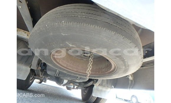 Comprar Importar Toyota Coaster Branco Carro em Import - Dubai em Bengo Province Comprar Importar Toyota Coaster Branco Carro em Import - Dubai em Bengo Province