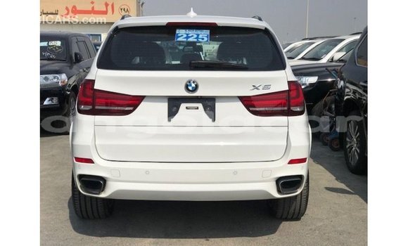 Comprar Importar BMW X5 Branco Carro em Import - Dubai em Bengo Province Comprar Importar BMW X5 Branco Carro em Import - Dubai em Bengo Province