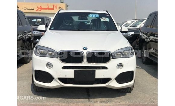 Comprar Importar BMW X5 Branco Carro em Import - Dubai em Bengo Province Comprar Importar BMW X5 Branco Carro em Import - Dubai em Bengo Province