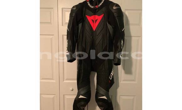 Comprar Usado Yamaha R1 Bege Moto em Luanda em Luanda Province Comprar Usado Yamaha R1 Bege Moto em Luanda em Luanda Province