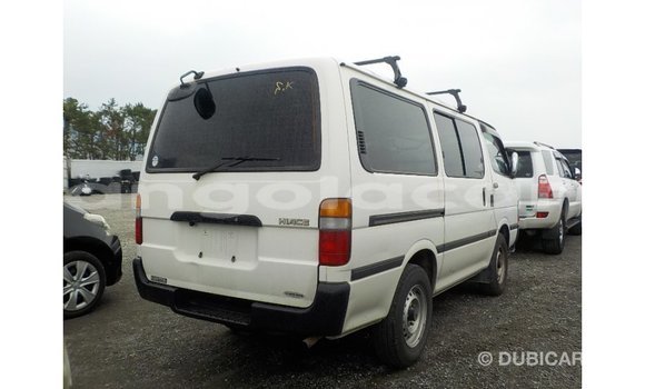 Comprar Importar Toyota Hiace Branco Carro em Import - Dubai em Bengo Province Comprar Importar Toyota Hiace Branco Carro em Import - Dubai em Bengo Province