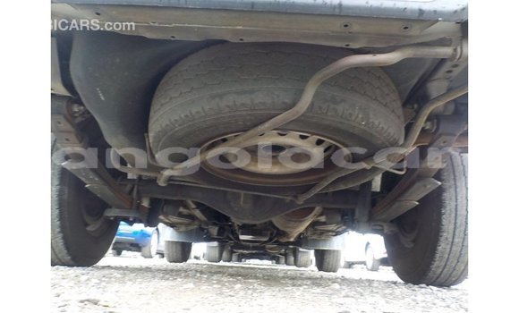 Comprar Importar Toyota Hiace Branco Carro em Import - Dubai em Bengo Province Comprar Importar Toyota Hiace Branco Carro em Import - Dubai em Bengo Province