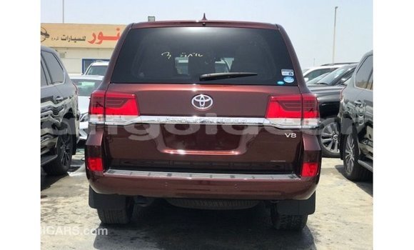 Acheter Import Voiture Toyota Land Cruiser Rouge à Import - Dubai, Province de Bengo Acheter Import Voiture Toyota Land Cruiser Rouge à Import - Dubai, Province de Bengo