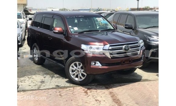 Acheter Import Voiture Toyota Land Cruiser Rouge à Import - Dubai, Province de Bengo Acheter Import Voiture Toyota Land Cruiser Rouge à Import - Dubai, Province de Bengo