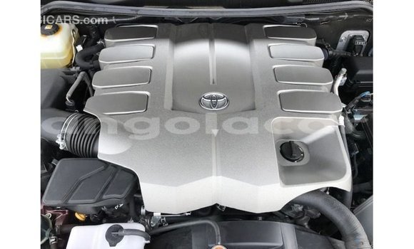 Acheter Import Voiture Toyota Land Cruiser Rouge à Import - Dubai, Province de Bengo Acheter Import Voiture Toyota Land Cruiser Rouge à Import - Dubai, Province de Bengo