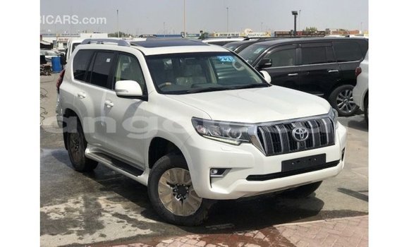 Comprar Importar Toyota Prado Branco Carro em Import - Dubai em Bengo Province Comprar Importar Toyota Prado Branco Carro em Import - Dubai em Bengo Province