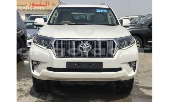 Comprar Importar Toyota Prado Branco Carro em Import - Dubai em Bengo Province Comprar Importar Toyota Prado Branco Carro em Import - Dubai em Bengo Province