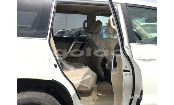 Comprar Importar Toyota Prado Branco Carro em Import - Dubai em Bengo Province Comprar Importar Toyota Prado Branco Carro em Import - Dubai em Bengo Province