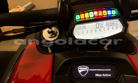 Comprar Usado Ducati Diavel Prata Moto em Luanda em Luanda Province Comprar Usado Ducati Diavel Prata Moto em Luanda em Luanda Province