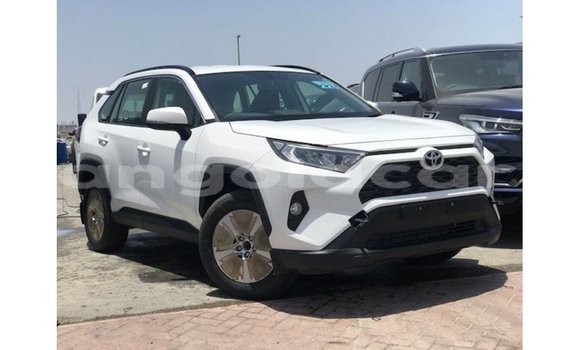 Comprar Importar Toyota 4Runner Branco Carro em Import - Dubai em Bengo Province