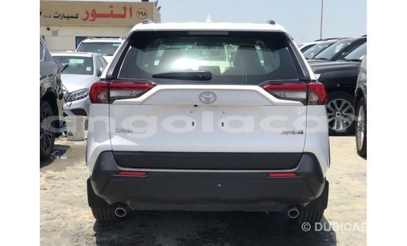 Buy Import Toyota 4Runner White Car in Import - Dubai in Bengo Province Buy Import Toyota 4Runner White Car in Import - Dubai in Bengo Province