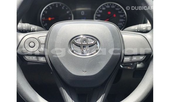 Buy Import Toyota 4Runner White Car in Import - Dubai in Bengo Province Buy Import Toyota 4Runner White Car in Import - Dubai in Bengo Province