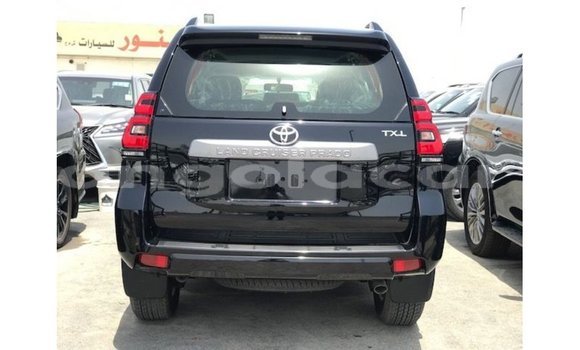 Acheter Import Voiture Toyota Prado Noir à Import - Dubai, Province de Bengo Acheter Import Voiture Toyota Prado Noir à Import - Dubai, Province de Bengo