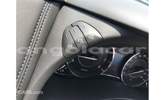 Comprar Importar Nissan Patrol Azul Carro em Import - Dubai em Bengo Province Comprar Importar Nissan Patrol Azul Carro em Import - Dubai em Bengo Province