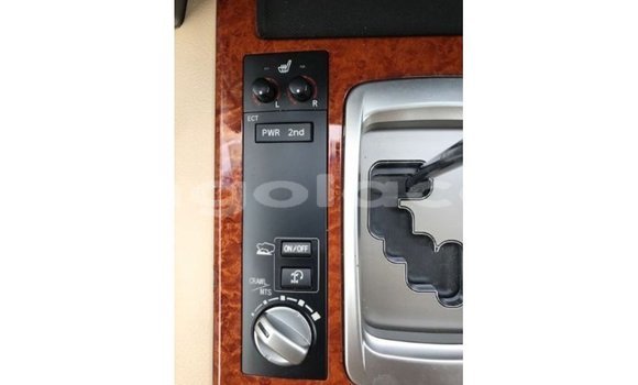 Comprar Importar Toyota Land Cruiser Vermelho Carro em Import - Dubai em Bengo Province Comprar Importar Toyota Land Cruiser Vermelho Carro em Import - Dubai em Bengo Province