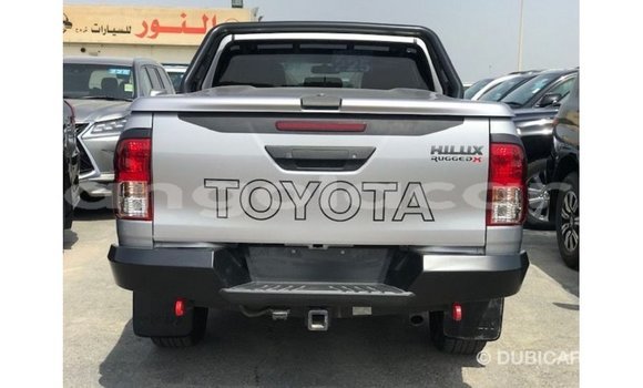 Comprar Importar Toyota Hilux Outro Carro em Import - Dubai em Bengo Province Comprar Importar Toyota Hilux Outro Carro em Import - Dubai em Bengo Province