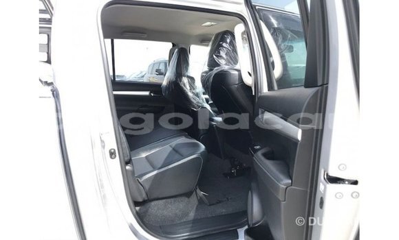 Comprar Importar Toyota Hilux Outro Carro em Import - Dubai em Bengo Province Comprar Importar Toyota Hilux Outro Carro em Import - Dubai em Bengo Province