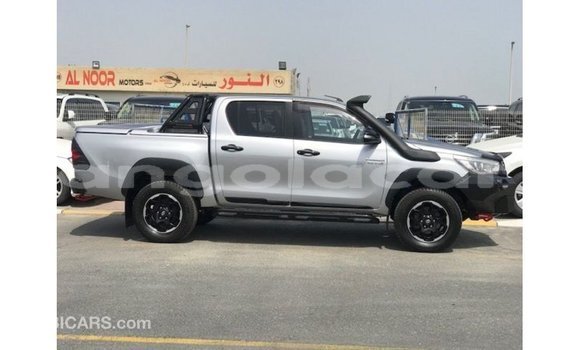 Comprar Importar Toyota Hilux Outro Carro em Import - Dubai em Bengo Province Comprar Importar Toyota Hilux Outro Carro em Import - Dubai em Bengo Province