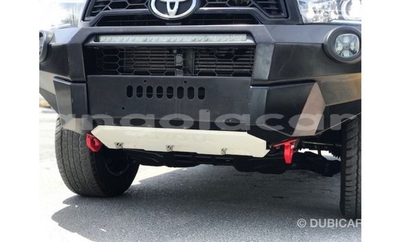 Comprar Importar Toyota Hilux Outro Carro em Import - Dubai em Bengo Province Comprar Importar Toyota Hilux Outro Carro em Import - Dubai em Bengo Province