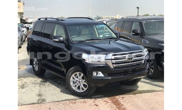 Comprar Importar Toyota Land Cruiser Preto Carro em Import - Dubai em Bengo Province Comprar Importar Toyota Land Cruiser Preto Carro em Import - Dubai em Bengo Province