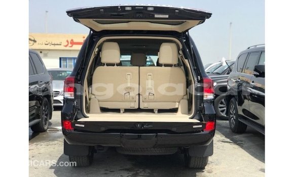 Comprar Importar Toyota Land Cruiser Preto Carro em Import - Dubai em Bengo Province Comprar Importar Toyota Land Cruiser Preto Carro em Import - Dubai em Bengo Province