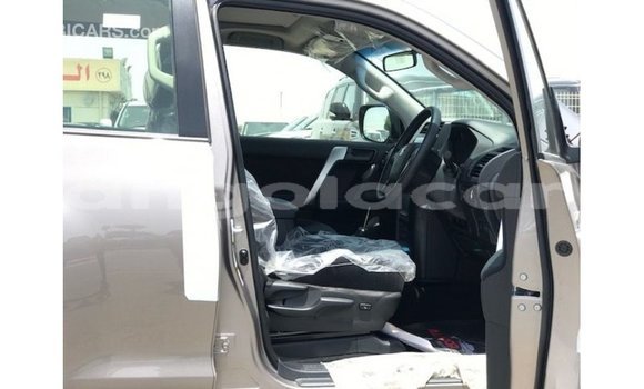 Comprar Importar Toyota Prado Marrom Carro em Import - Dubai em Bengo Province Comprar Importar Toyota Prado Marrom Carro em Import - Dubai em Bengo Province