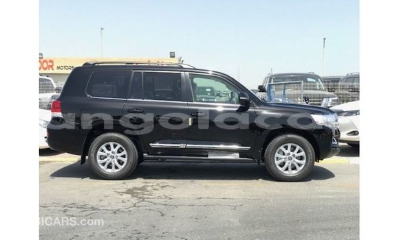 Comprar Importar Toyota Land Cruiser Preto Carro em Import - Dubai em Bengo Province Comprar Importar Toyota Land Cruiser Preto Carro em Import - Dubai em Bengo Province