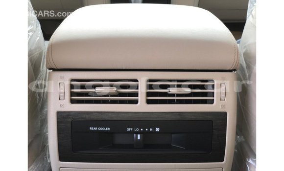 Acheter Import Voiture Toyota Land Cruiser Noir à Import - Dubai, Province de Bengo Acheter Import Voiture Toyota Land Cruiser Noir à Import - Dubai, Province de Bengo