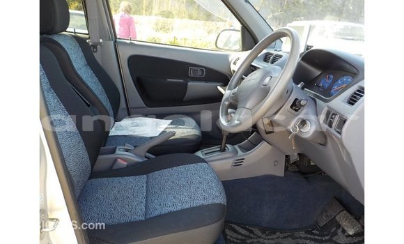 Comprar Importar Daihatsu Terios Outro Carro em Import - Dubai em Bengo Province Comprar Importar Daihatsu Terios Outro Carro em Import - Dubai em Bengo Province
