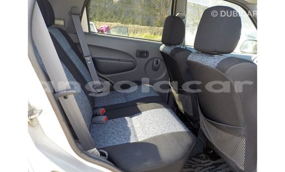 Comprar Importar Daihatsu Terios Outro Carro em Import - Dubai em Bengo Province Comprar Importar Daihatsu Terios Outro Carro em Import - Dubai em Bengo Province