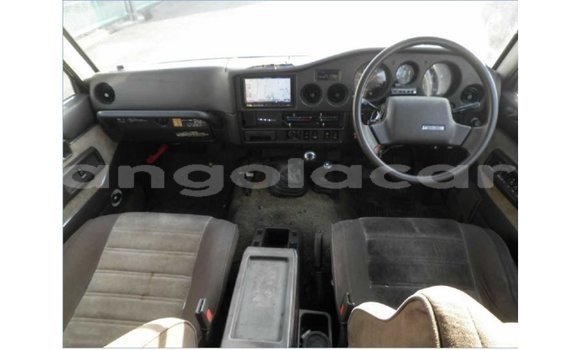 Comprar Importar Toyota Land Cruiser Outro Carro em Import - Dubai em Bengo Province Comprar Importar Toyota Land Cruiser Outro Carro em Import - Dubai em Bengo Province
