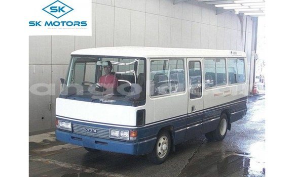 Comprar Importar Toyota Coaster Branco Carro em Import - Dubai em Bengo Province