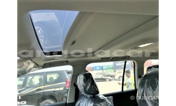 Comprar Importar Toyota Land Cruiser Branco Carro em Import - Dubai em Bengo Province Comprar Importar Toyota Land Cruiser Branco Carro em Import - Dubai em Bengo Province
