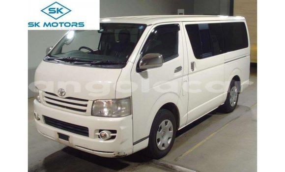 Comprar Importar Toyota Hiace Branco Carro em Import - Dubai em Bengo Province Comprar Importar Toyota Hiace Branco Carro em Import - Dubai em Bengo Province